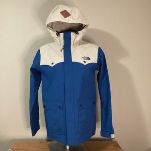 Northface windbreaker
